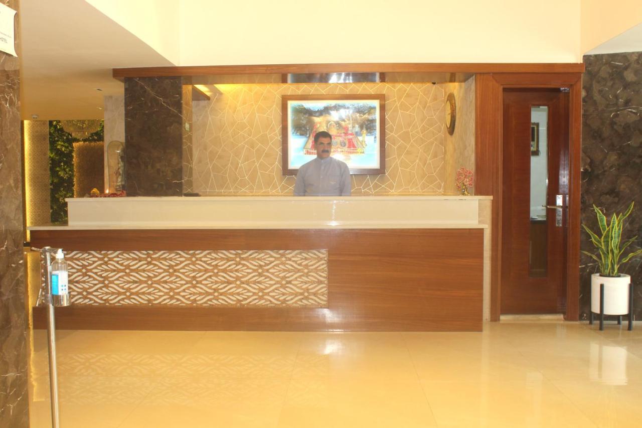 Hotel Ambica Katra Katra  Buitenkant foto