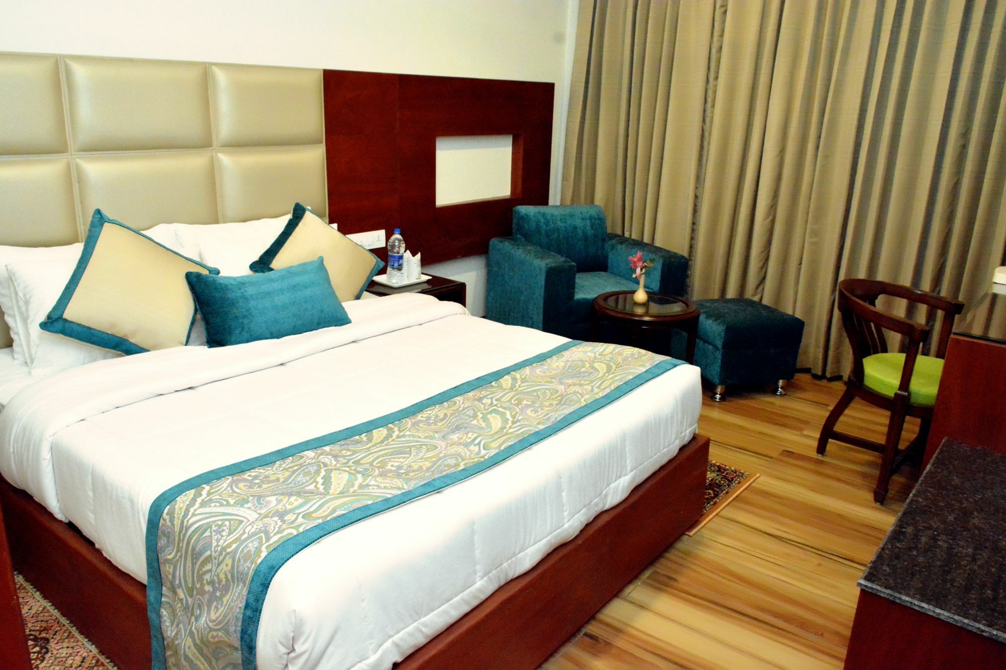 Hotel Ambica Katra Katra  Buitenkant foto